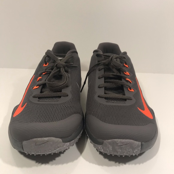 Nike Retaliation TR 2 - Picture 2 of 7